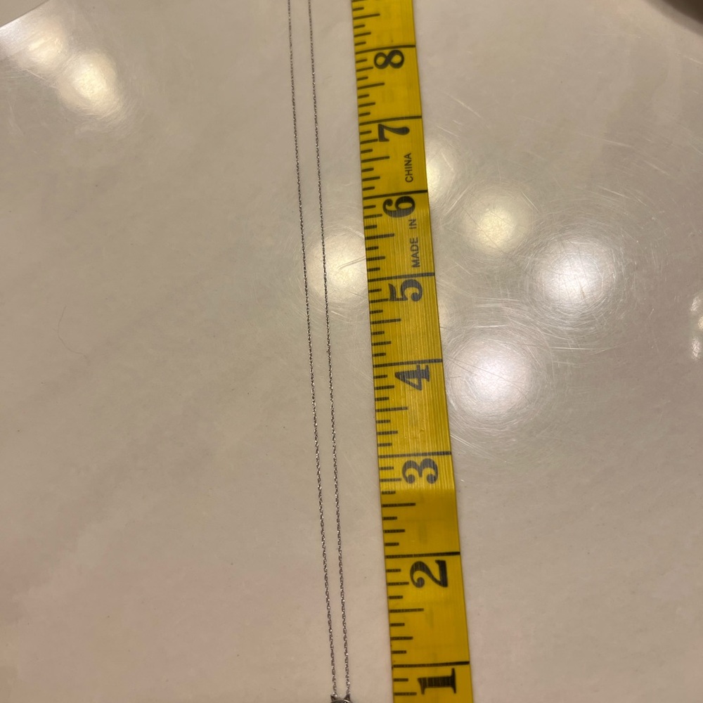 Elegant Silver cat necklace